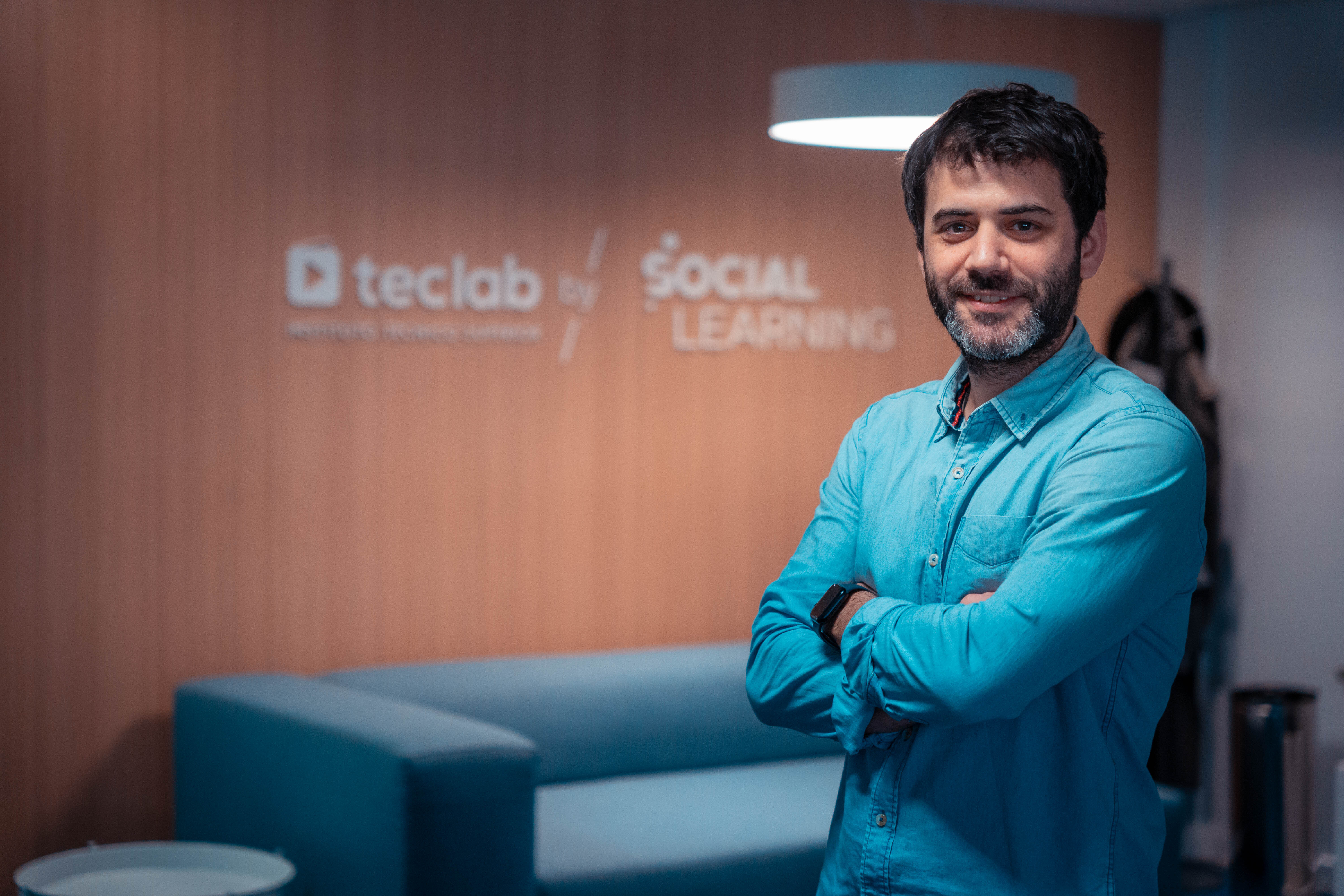Federico Bourdieu - Social Learning